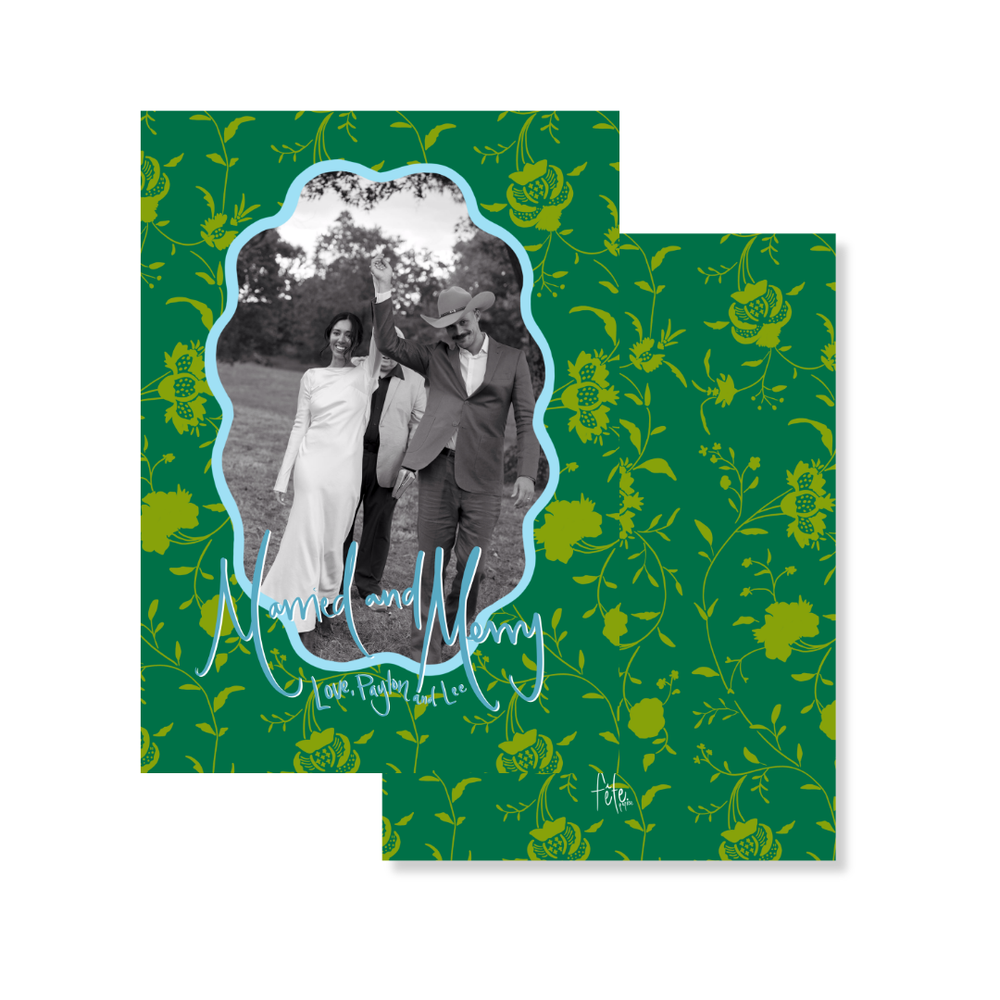 Holiday Vine Christmas Card in Green