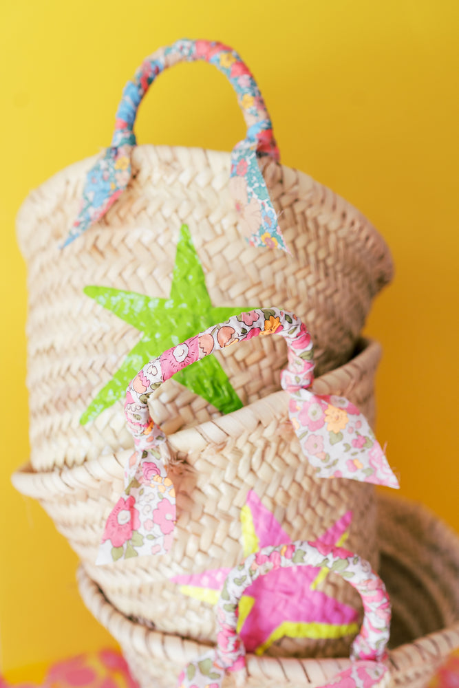 Breck & Grier for Fête Papier Straw Baskets in Green Star