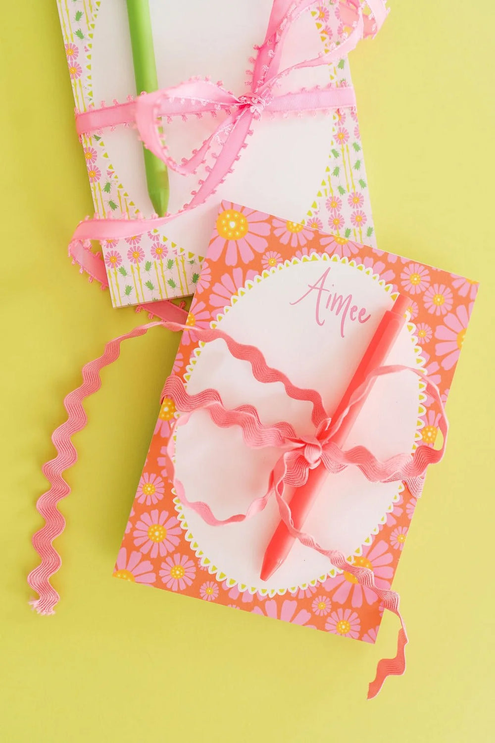 Goldbug Notepad in Floral