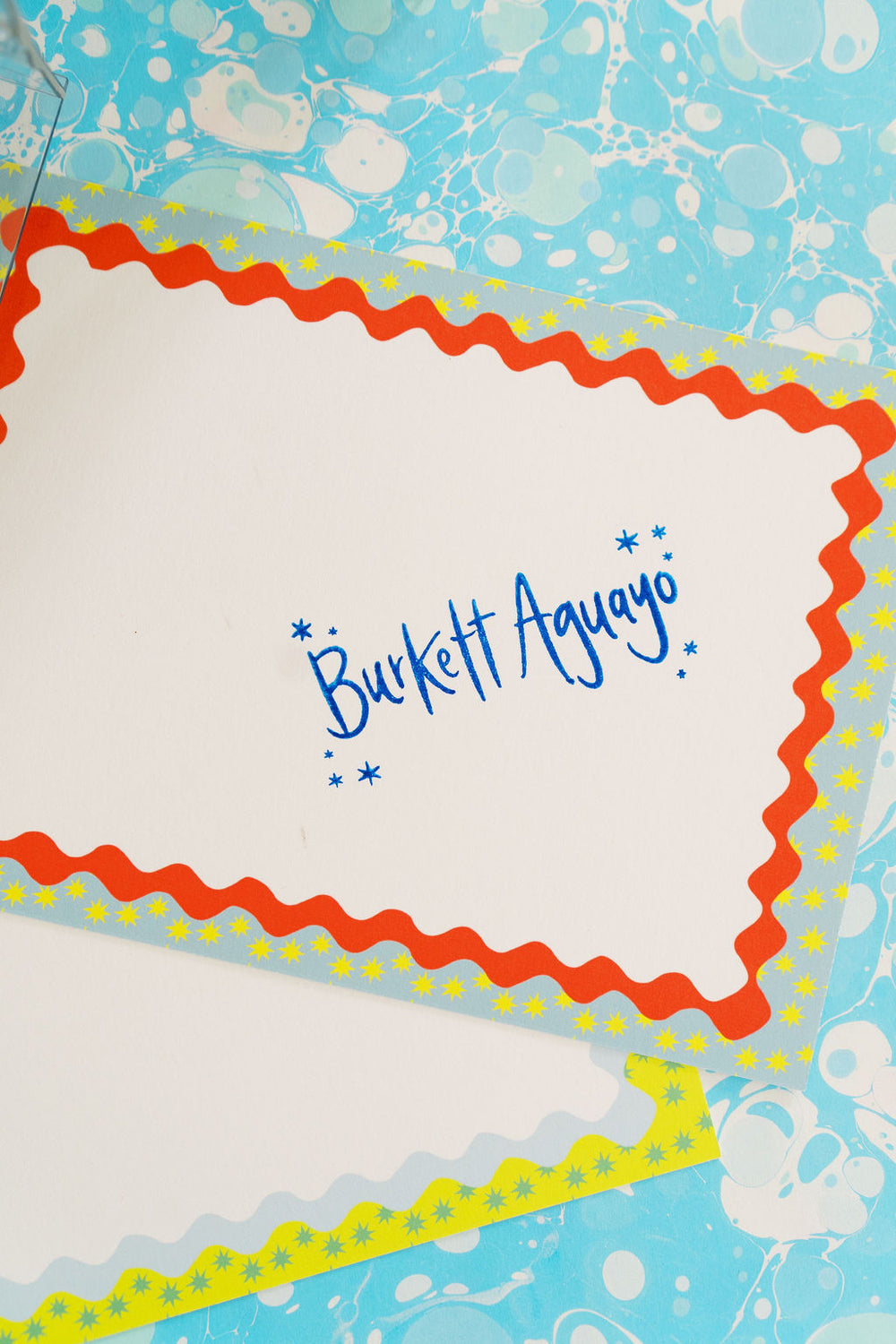 Custom Fête Papier Self Inking Name Stamp in Black