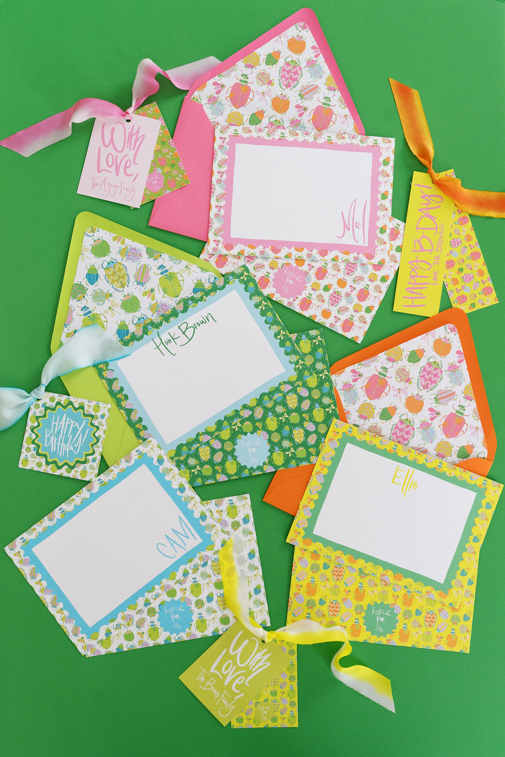 Busy Bugs Gift Tags in Sleek Pink