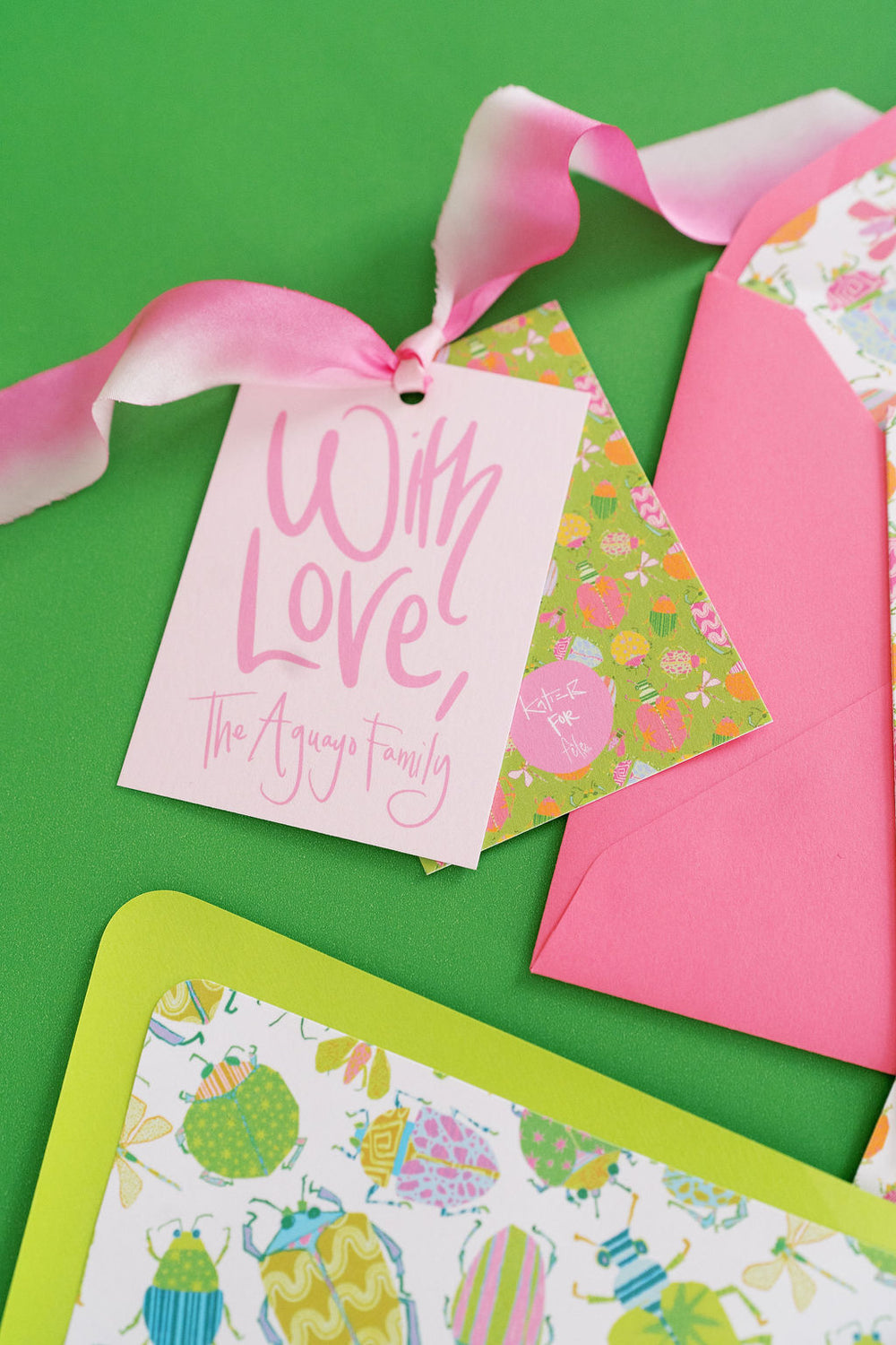 Busy Bugs Gift Tags in Sleek Pink