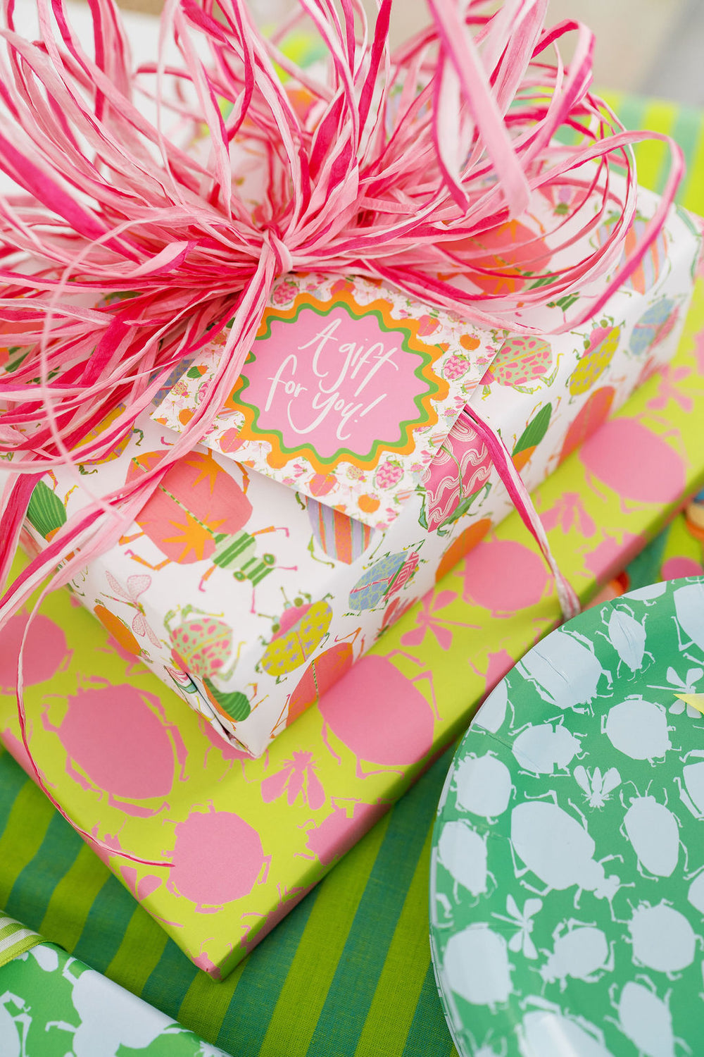 Busy Bugs Gift Tags in Pink